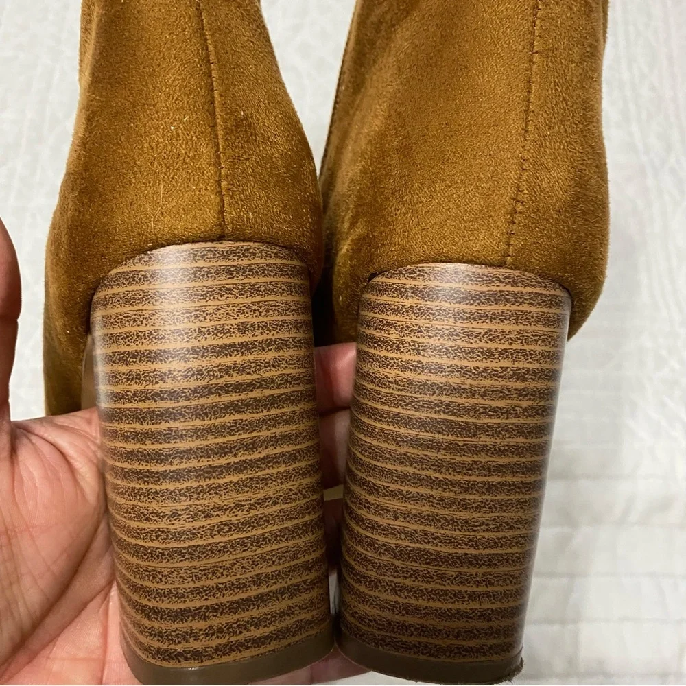 Charlotte Russe Tan Suede Peep-Toe Booties light Brown Size 9